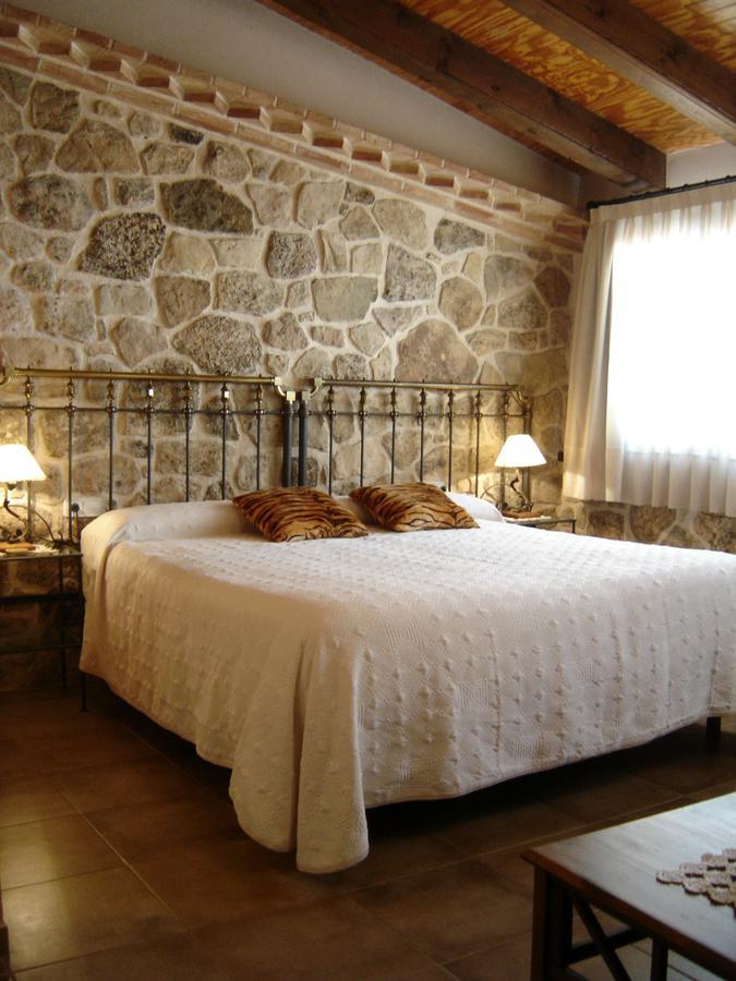 Hostal Casa Laure Y Mª Jose Arens de Lledo Exterior foto