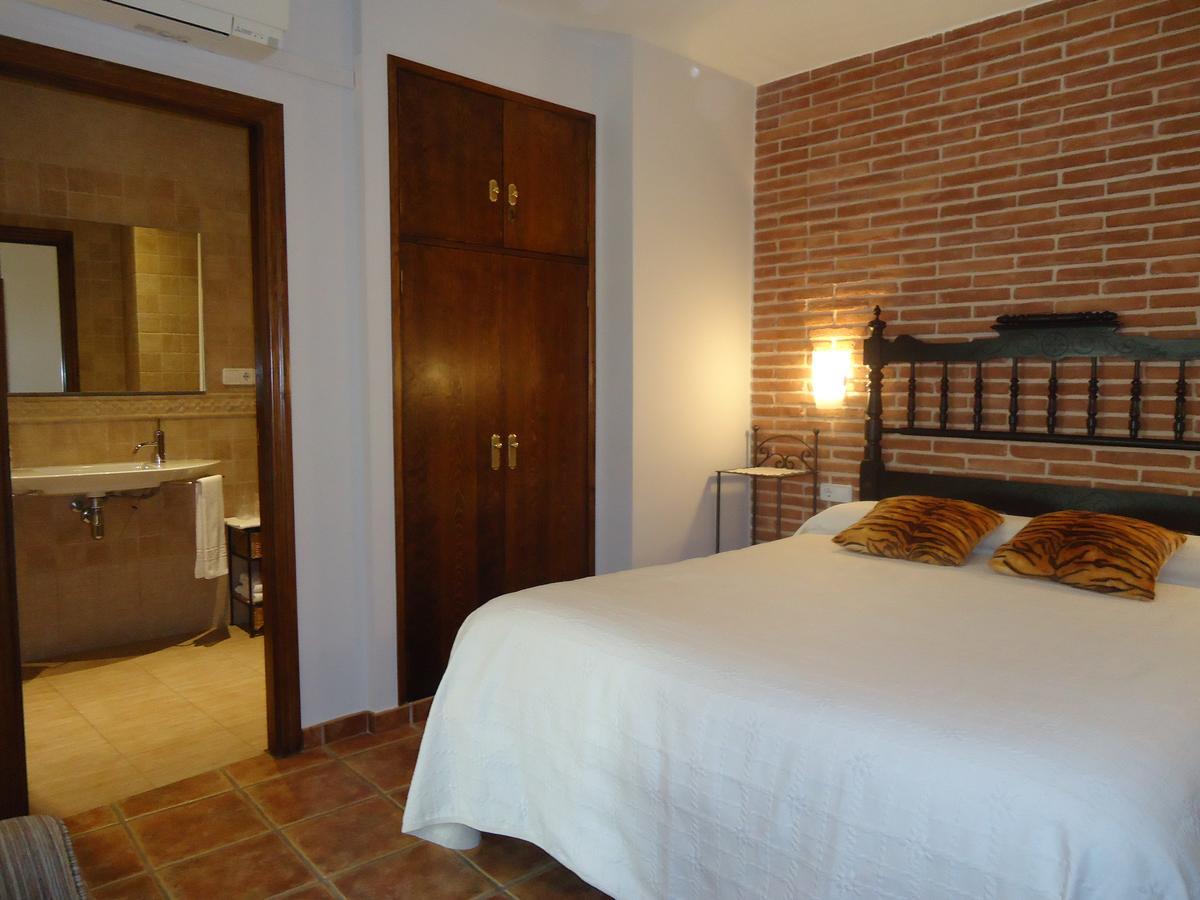 Hostal Casa Laure Y Mª Jose Arens de Lledo Exterior foto